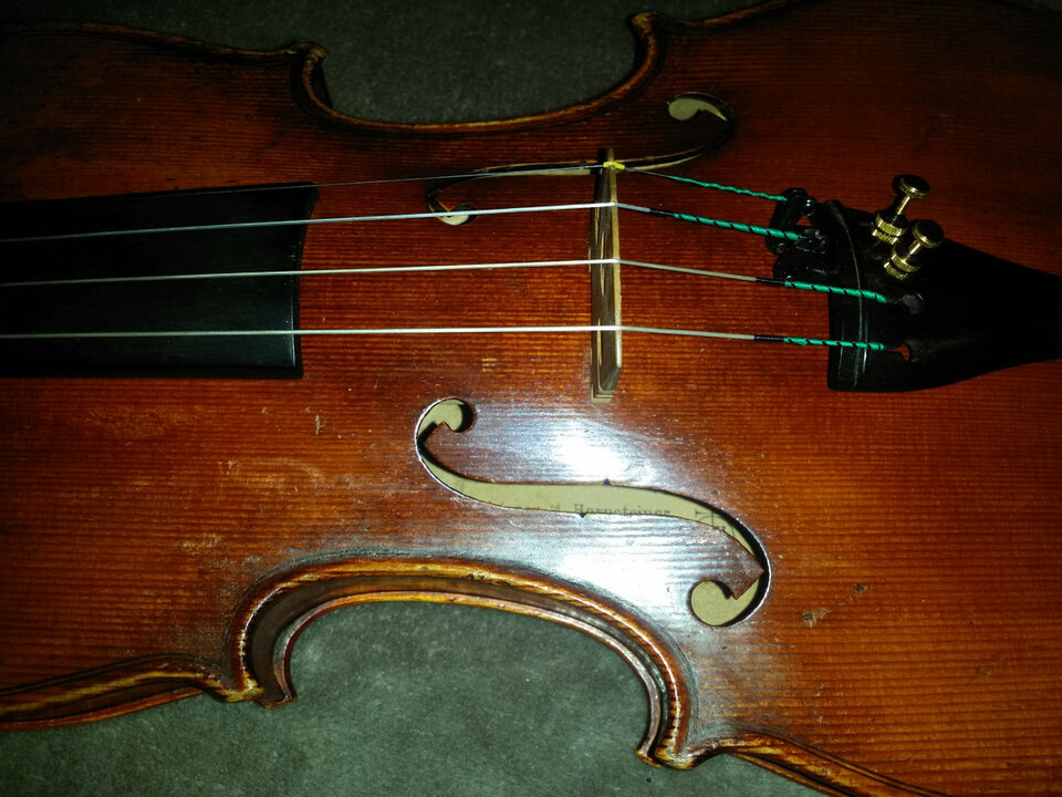 Dos violines antiguos.(cambio por guitarras) de segunda mano · Foto 11 de 17 · Madrid · 6000 €