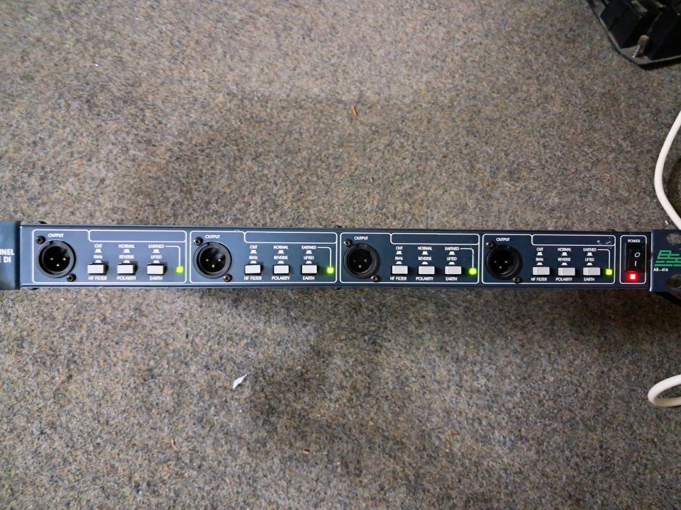 BSS AR-416 4 canales de DI en una Unidad de Rack