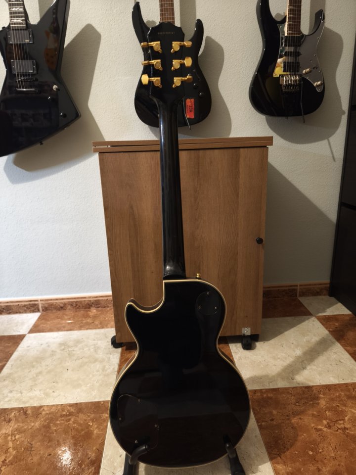 Epiphone les paul custom Año 2009. Mejorada