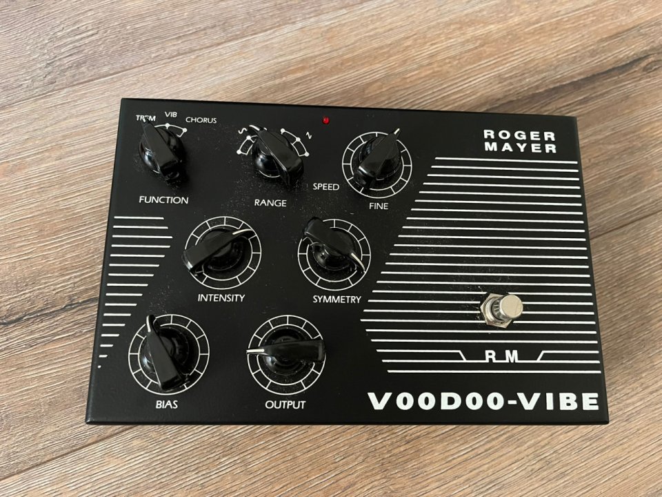 Roger Mayer Voodoo Vibe de segunda mano · Foto 1 de 4 · Toledo · 450 €