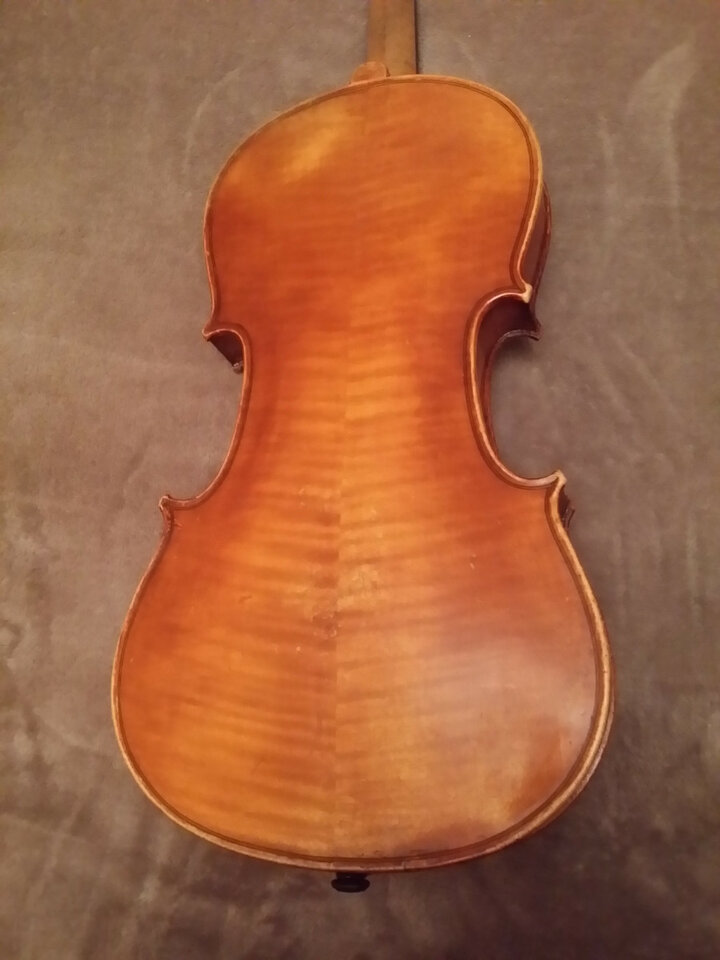 Dos violines antiguos.(cambio por guitarras) de segunda mano · Foto 12 de 17 · Madrid · 6000 €