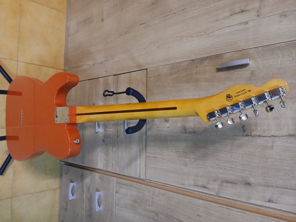 Fender telecaster vintera I 50's fiesta red de segunda mano · Foto 6 de 8 · Valencia · 725 €
