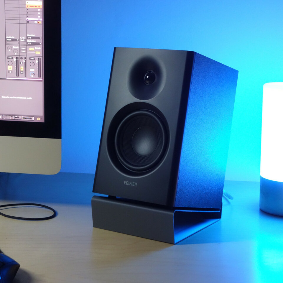 Soportes para monitores (diseño propio, variedad colores)