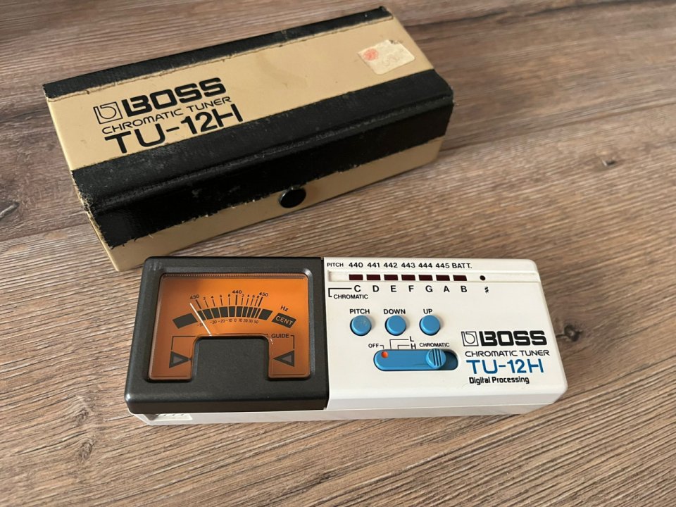 Boss Tuner TU-12H de segunda mano · Foto 1 de 3 · Toledo · 30 €