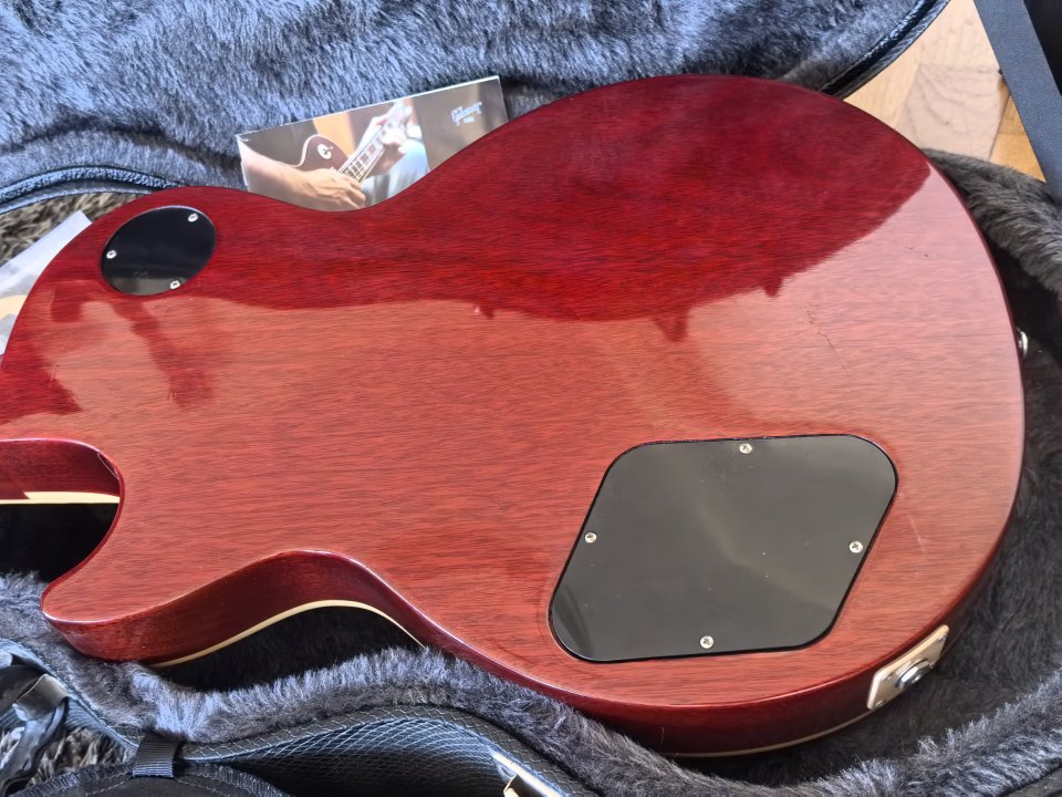 Gibson Les Paul Standard Premium Plus 2004 Tobacco Burst de segunda mano · Foto 3 de 10 · Madrid · 2600 €