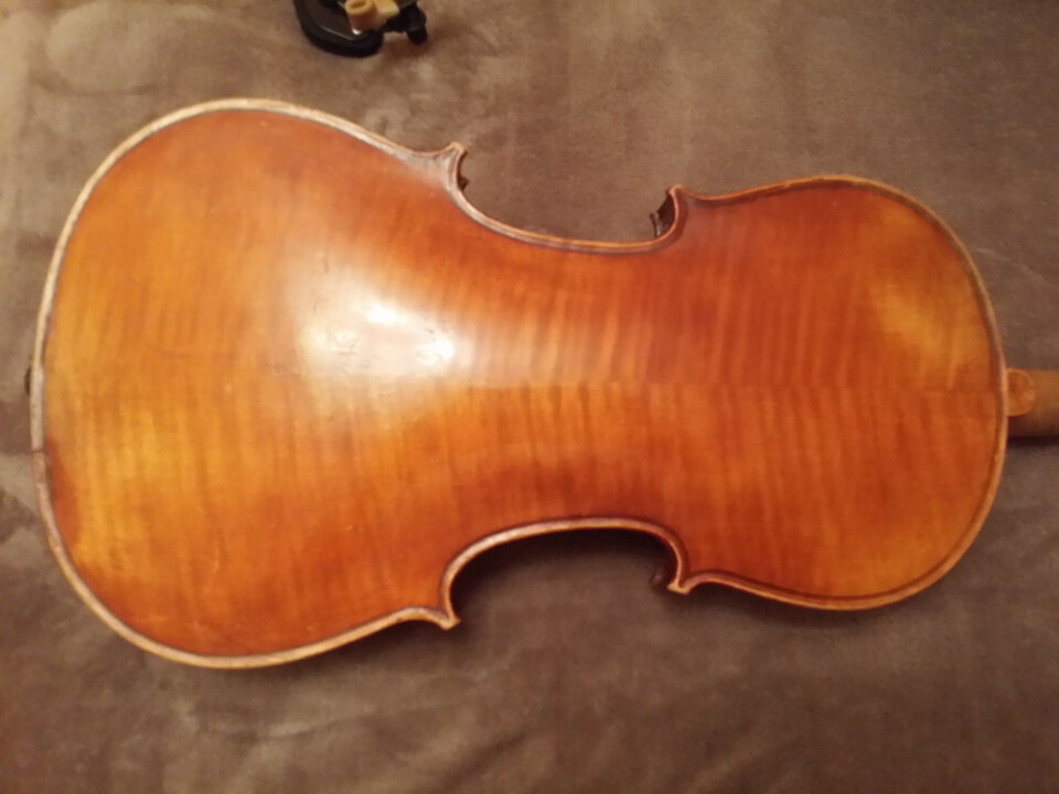 Dos violines antiguos.(cambio por guitarras) de segunda mano · Foto 17 de 17 · Madrid · 6000 €