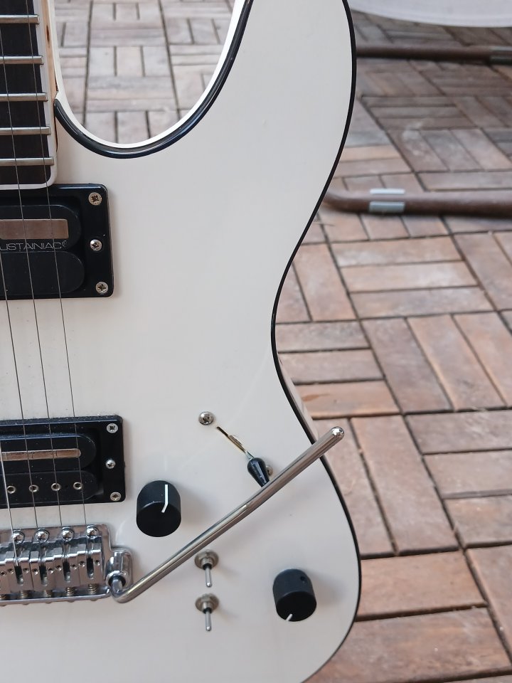 Warmoth USA DiMarzio Crunch Lab Sustainiac Stealth Pro Muse/Bellamy Style de segunda mano · Foto 5 de 10 · Lleida · 1100 €