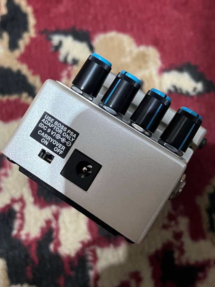 BOSS DD-8 Digital Delay Pedal (NUEVO) de segunda mano · Foto 3 de 5 · Zamora · 140 €