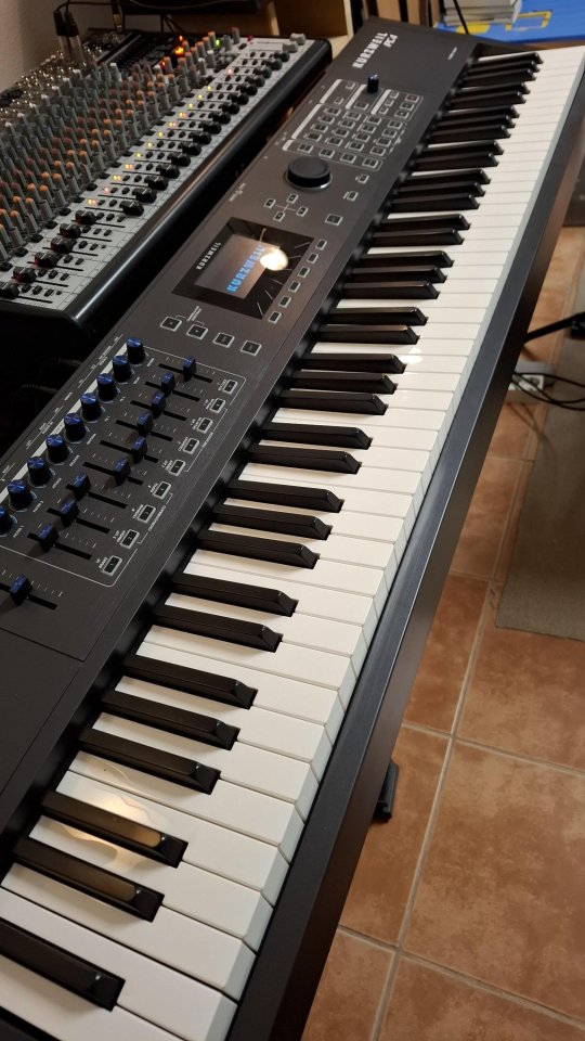 kurzweil PC4     88