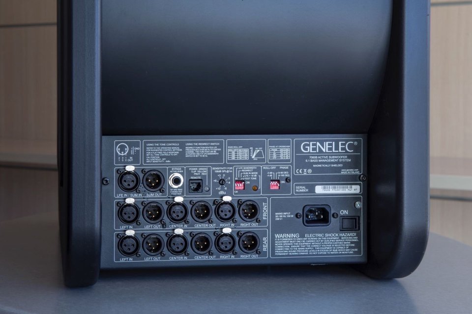 Subwoofer GENELEC 7260 SAM