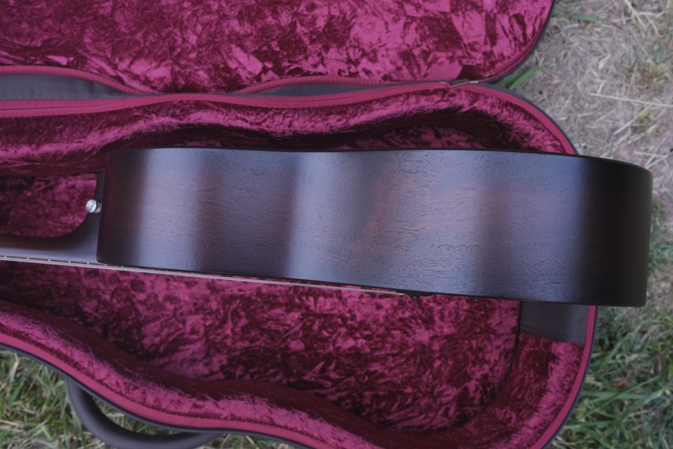 Guitarra Electroacústica Taylor AD27e SEB American Dream de segunda mano · Foto 9 de 10 · Cantabria · 1250 €