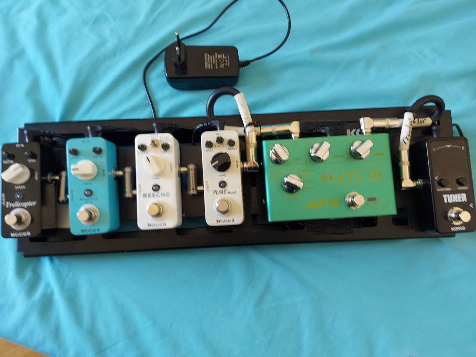 PEDALERA BÁSICA de segunda mano · Foto 1 de 7 · Madrid · 250 €