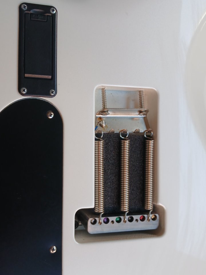 Warmoth USA DiMarzio Crunch Lab Sustainiac Stealth Pro Muse/Bellamy Style de segunda mano · Foto 9 de 10 · Lleida · 1100 €