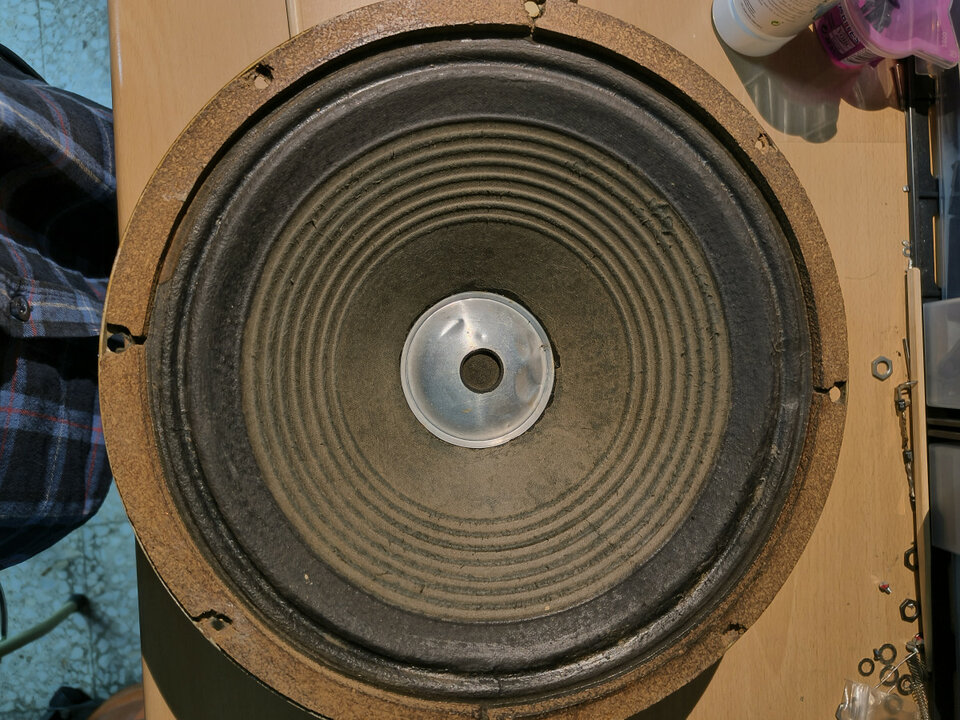 O CAMBIO 4 celestion g12h30 creamback