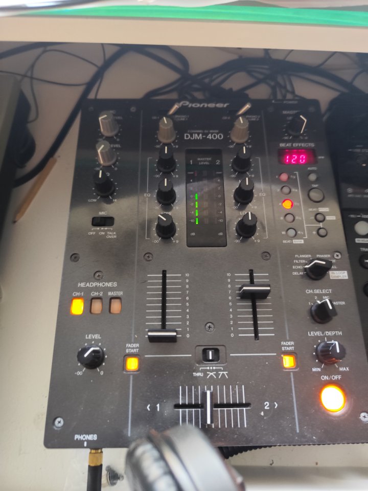 Mesa Pioneer DJM-400