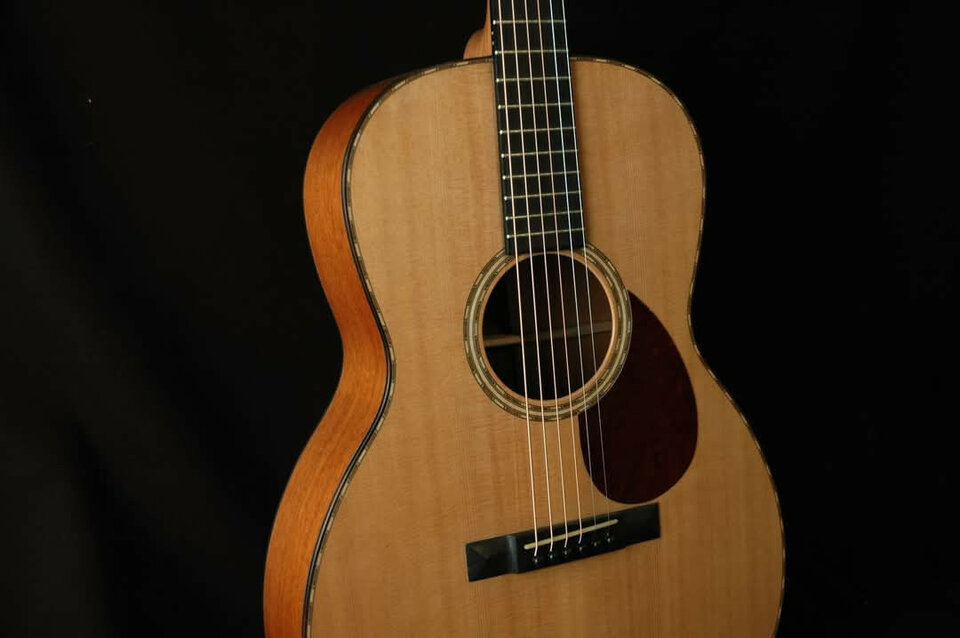 Guitarra acústica de luthier