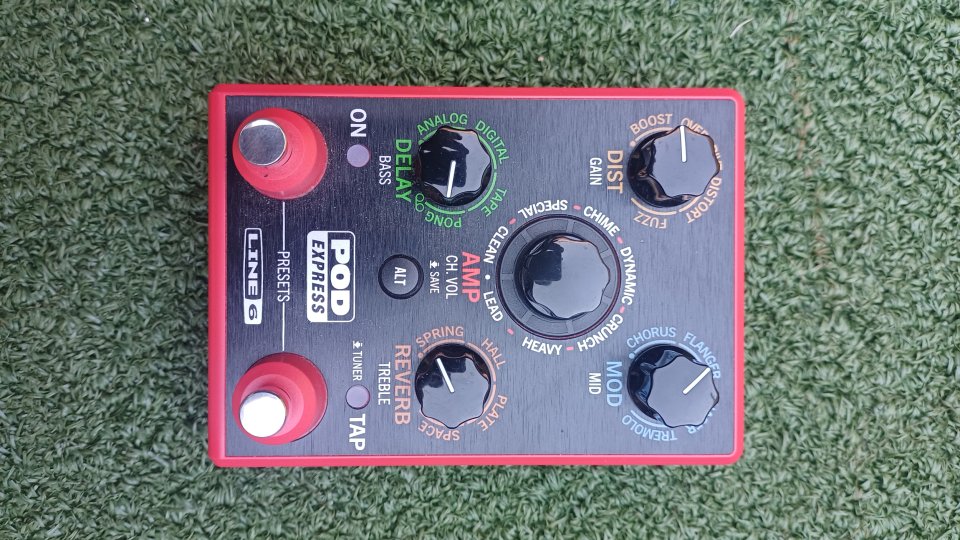 Line 6 Pod Express (Envio incluido) de segunda mano · Foto 2 de 8 · Ciudad Real · 95 €
