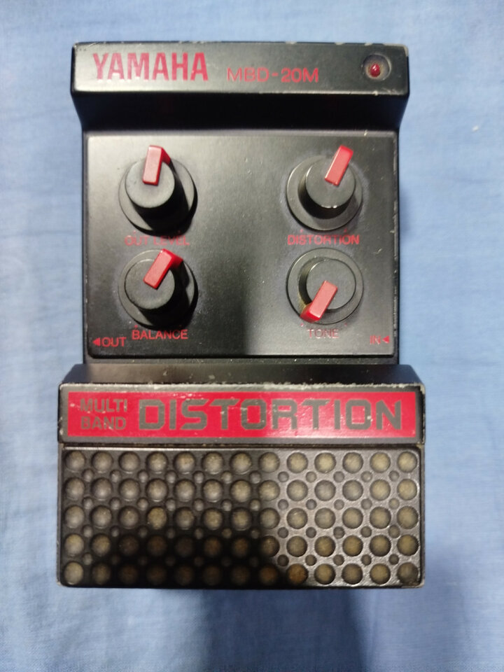 Pedal Yamaha MBD-20M Distorsion
