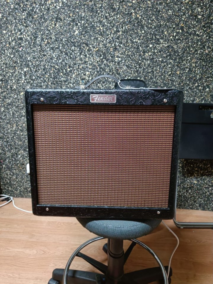 Fender Blues Junior 30 aniversario