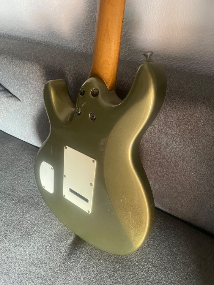 Starfield Altair American Custom (1992) – Made in USA / Submarca Ibanez Custom Shop de segunda mano · Foto 5 de 8 · Murcia · 1300 €
