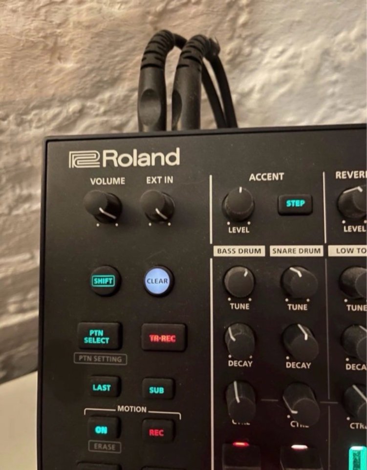 Roland Tr-8s de segunda mano · Foto 2 de 4 · Badajoz · 480 €