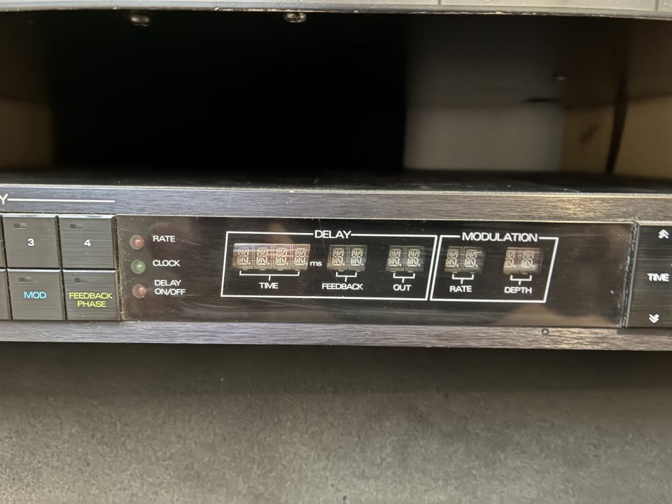 Roland SDE 3000 de segunda mano · Foto 2 de 3 · Madrid · 395 €