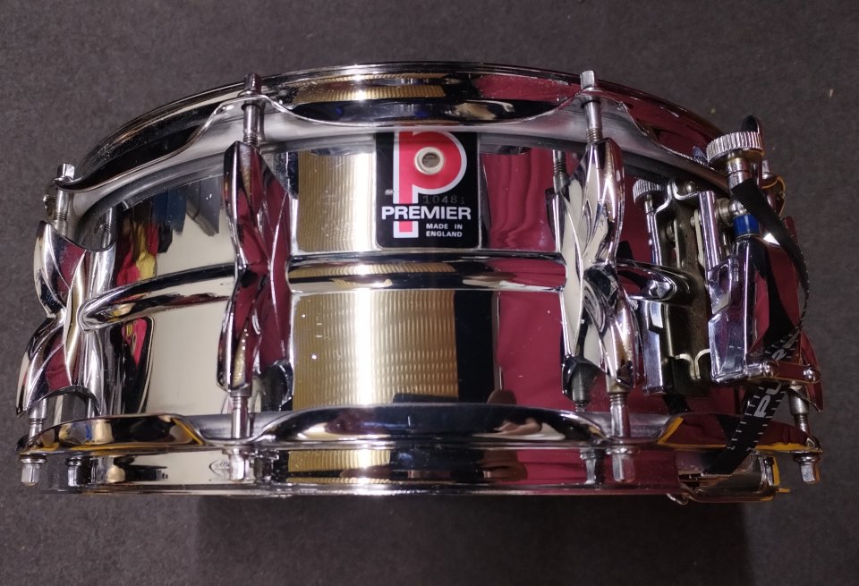 Caja Premier "1035" Aluminio 70's