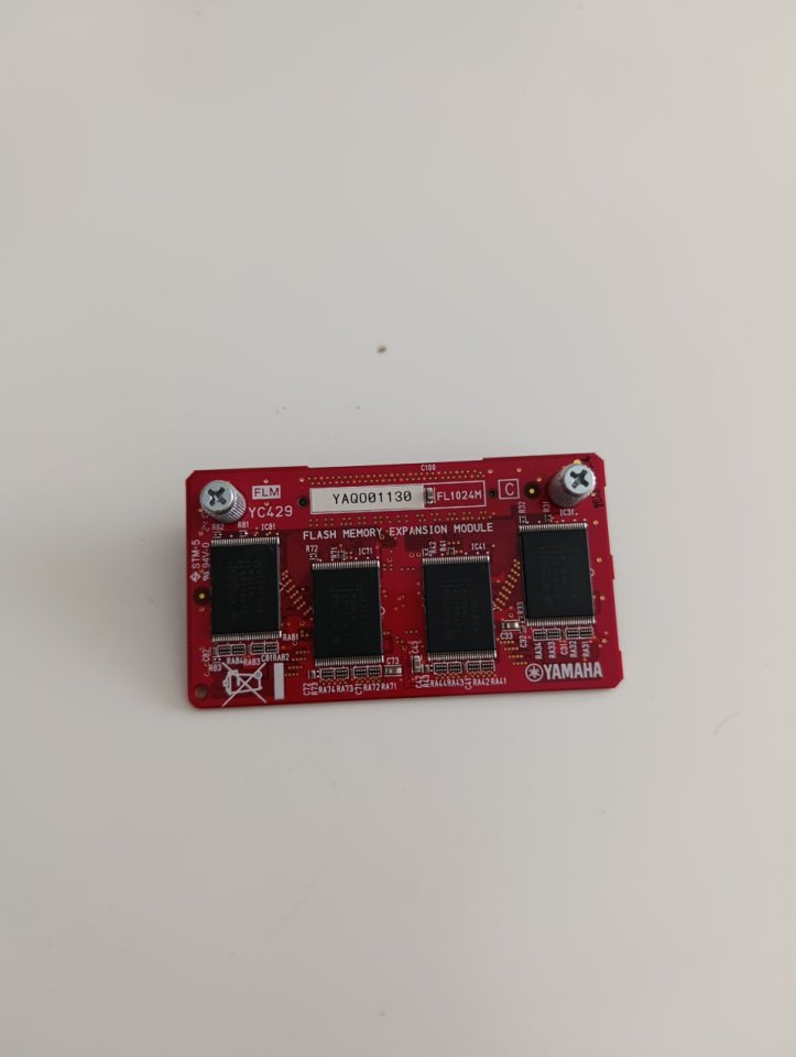 Tarjeta de 1gb de segunda mano · Foto 2 de 2 · Barcelona · 200 €