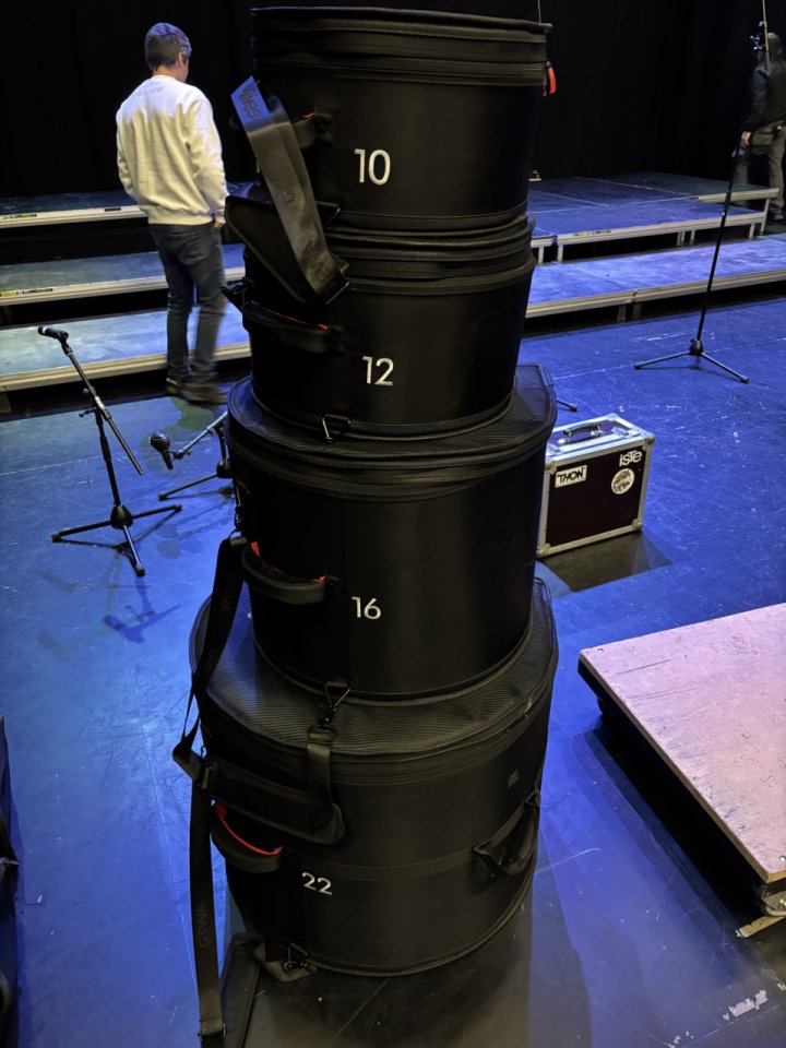 Batería Acústica Yamaha Absolute Maple Hybrid Solid Black CON FUNDAS