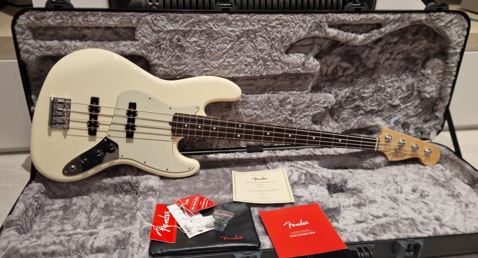Jazz Bass American Professional 2018