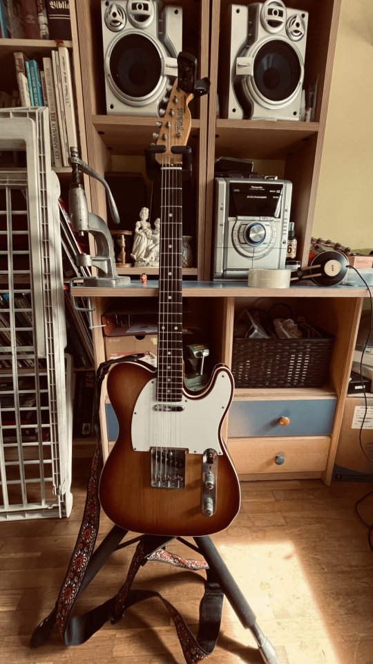 Vendo: Tokai ate 150 B premium de segunda mano · Foto 2 de 2 · León · 1500 €