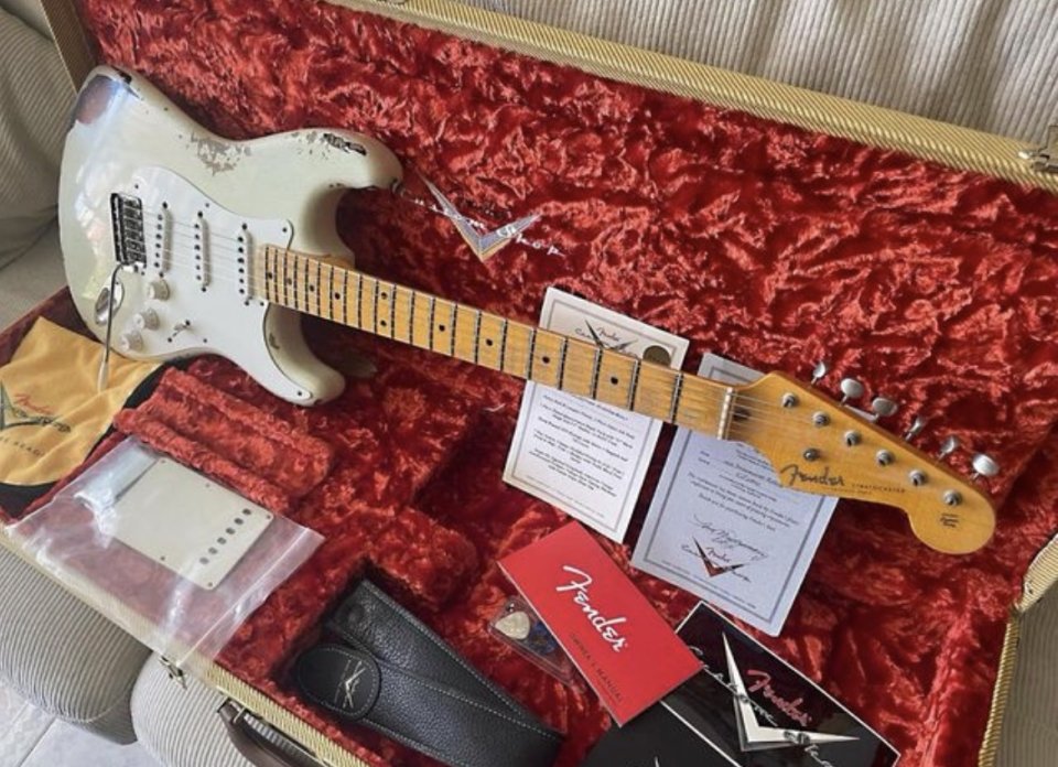 Fender custom Shop Strat relic 2107 de segunda mano · Foto 5 de 5 · Sevilla · 3500 €