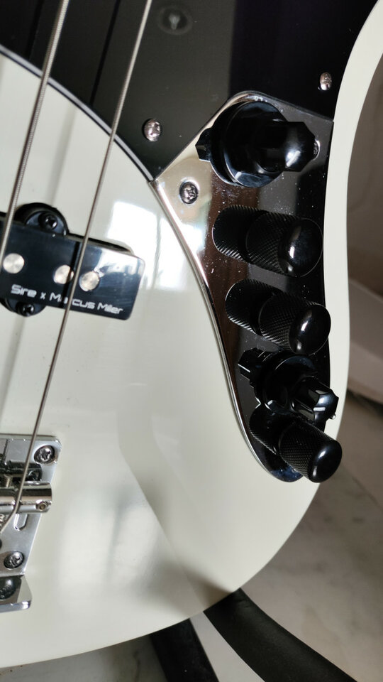 Sire Marcus Miller V3 2ªGen