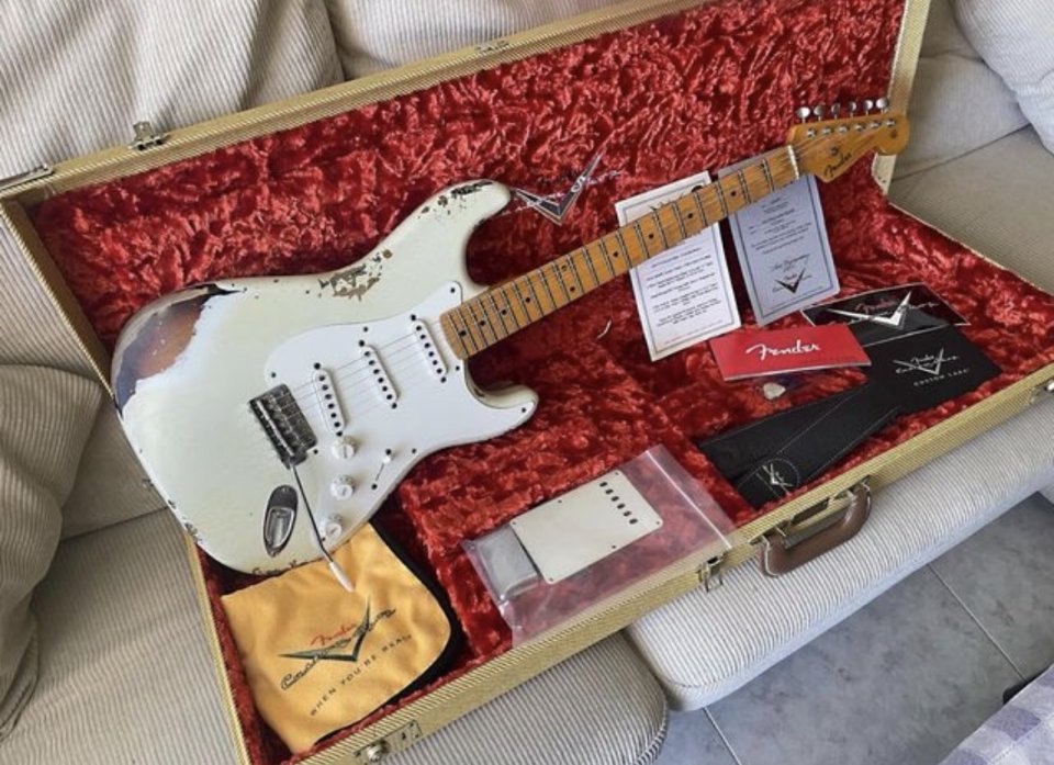 Fender custom Shop Strat relic 2107 de segunda mano · Foto 4 de 5 · Sevilla · 3500 €