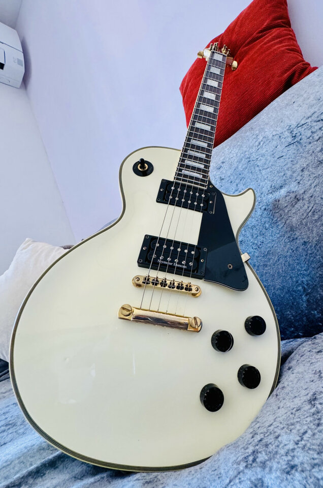 Cort Les Paul Custom