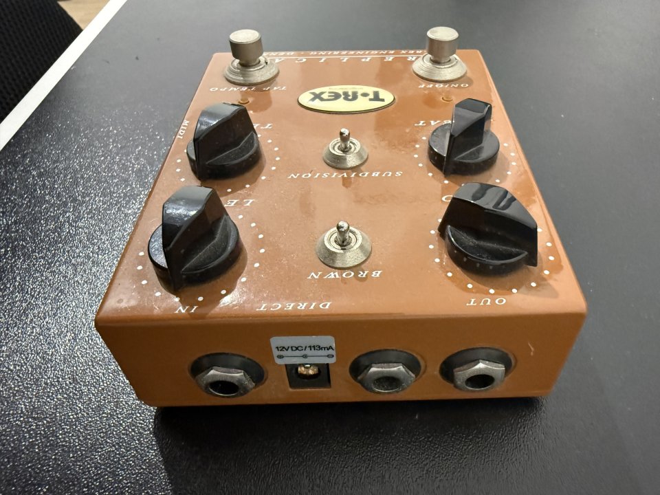 T REX REPLICA Delay excepcionalnalnalnal... de segunda mano · Foto 5 de 5 · Barcelona · 200 €