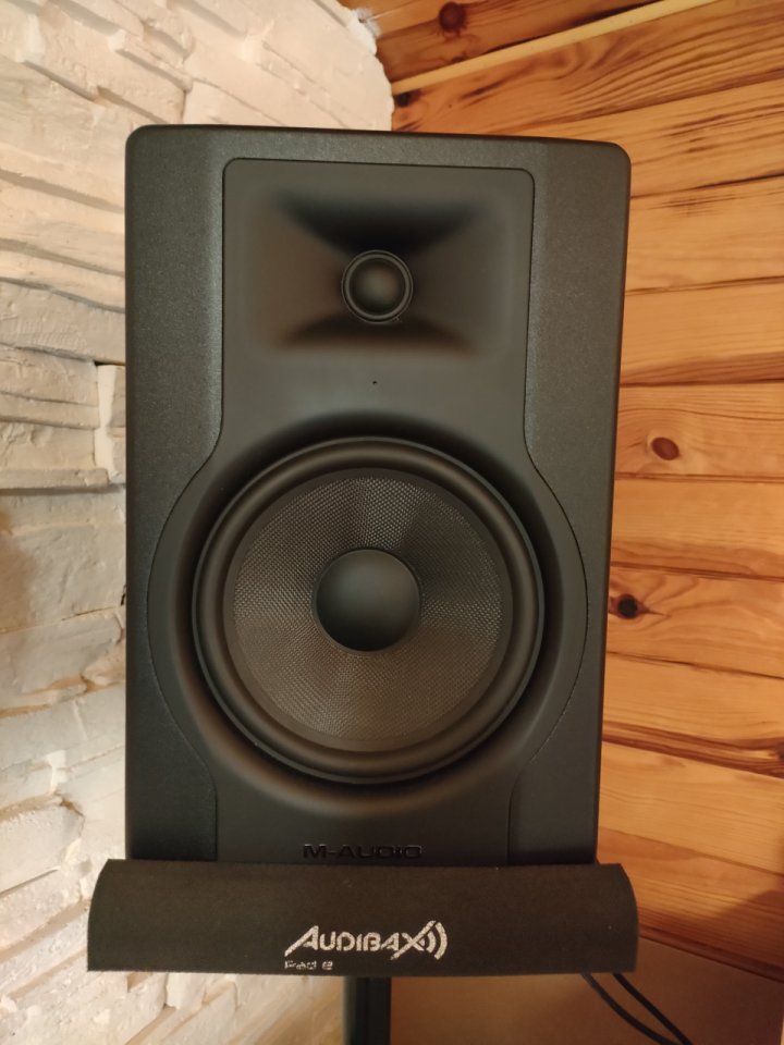 Monitores de Estudio M-Audio BX8 D3 de segunda mano · Foto 5 de 7 · Guadalajara · 280 €