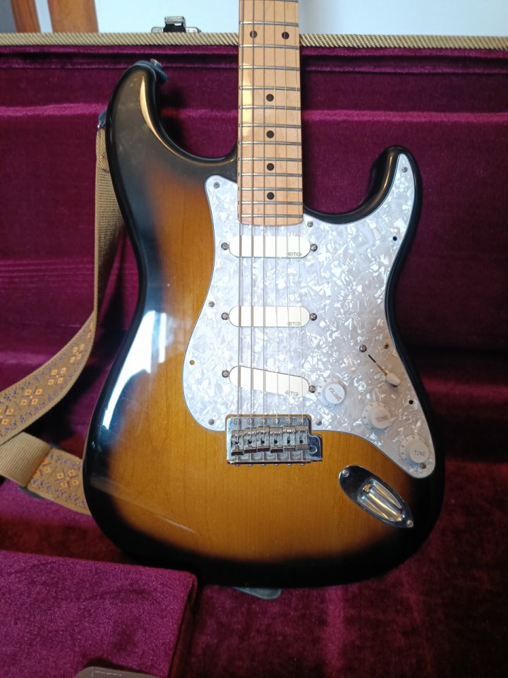 Tokai Ast88 con DG20