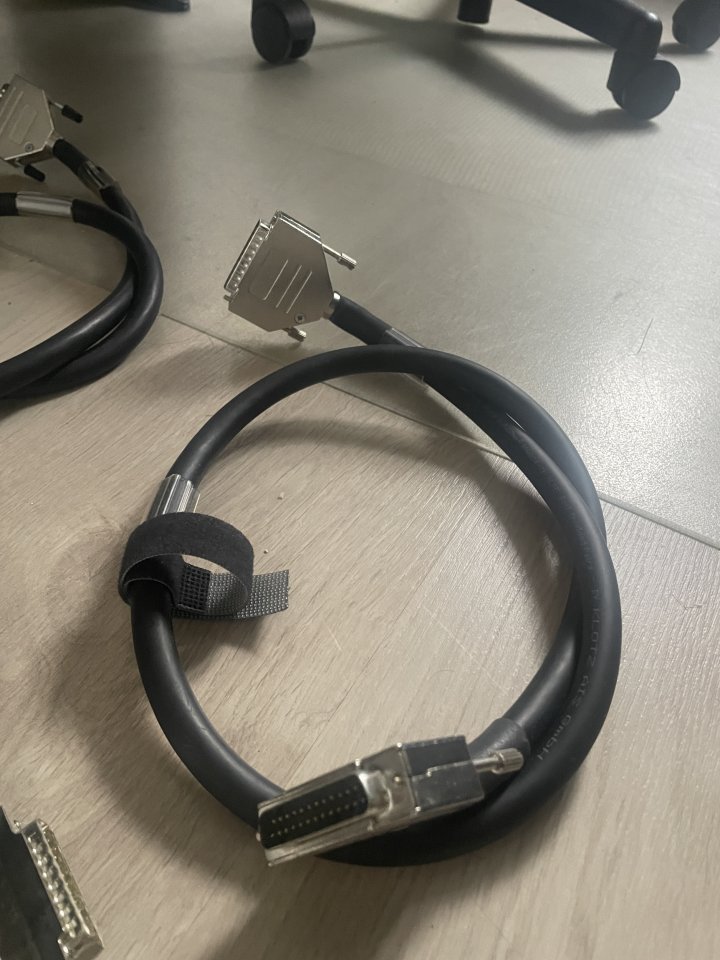 Mangueras Sub-Db25 a Sub-Db25_ Sub-Db25 a xlr Hembra y Sub-Db25 a Xlr Macho de segunda mano · Foto 4 de 9 · Madrid · 512 €