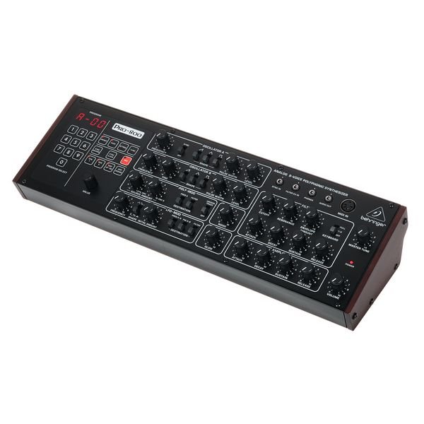 Behringer Pro-One + Kobol + Pro-800 + Syncussion > todo NUEVO de segunda mano · Foto 1 de 4 · Madrid · 580 €