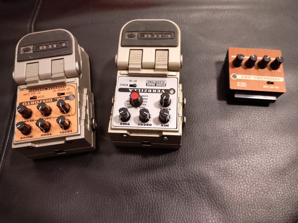 Pedales Line 6 de segunda mano · Foto 2 de 3 · Málaga · 80 €