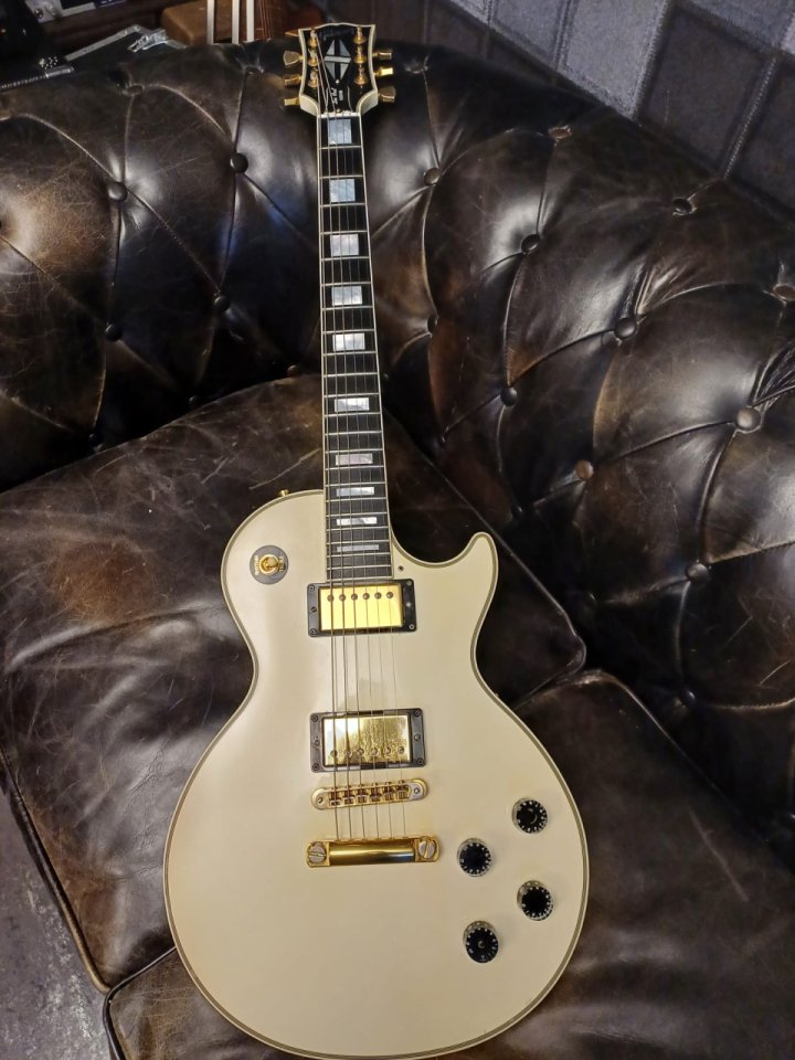 Gibson Les Paul Custom White. Custom Shop 2004 de segunda mano · Bizkaia · 3990 €