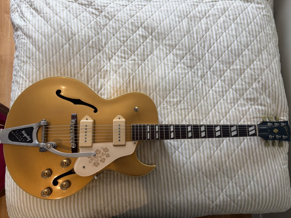 Gibson ES 295