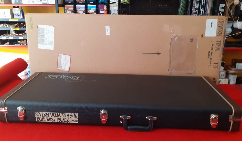 Knaggs Severn Trem T3 #576 Blue Brst/Black de segunda mano · Foto 10 de 10 · Girona · 3000 €