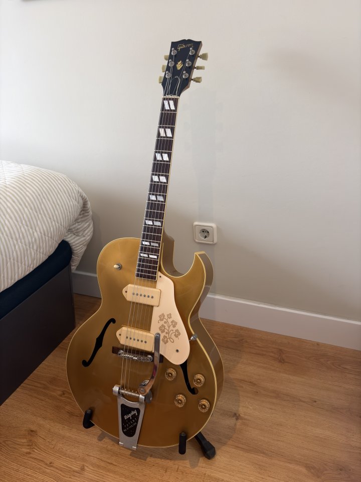Gibson ES 295