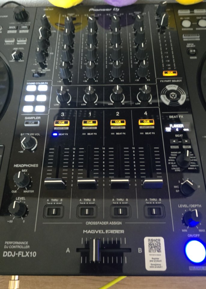 Pioneer Dj DDJ FLX10 de segunda mano · Foto 3 de 5 · Madrid · 1290 €