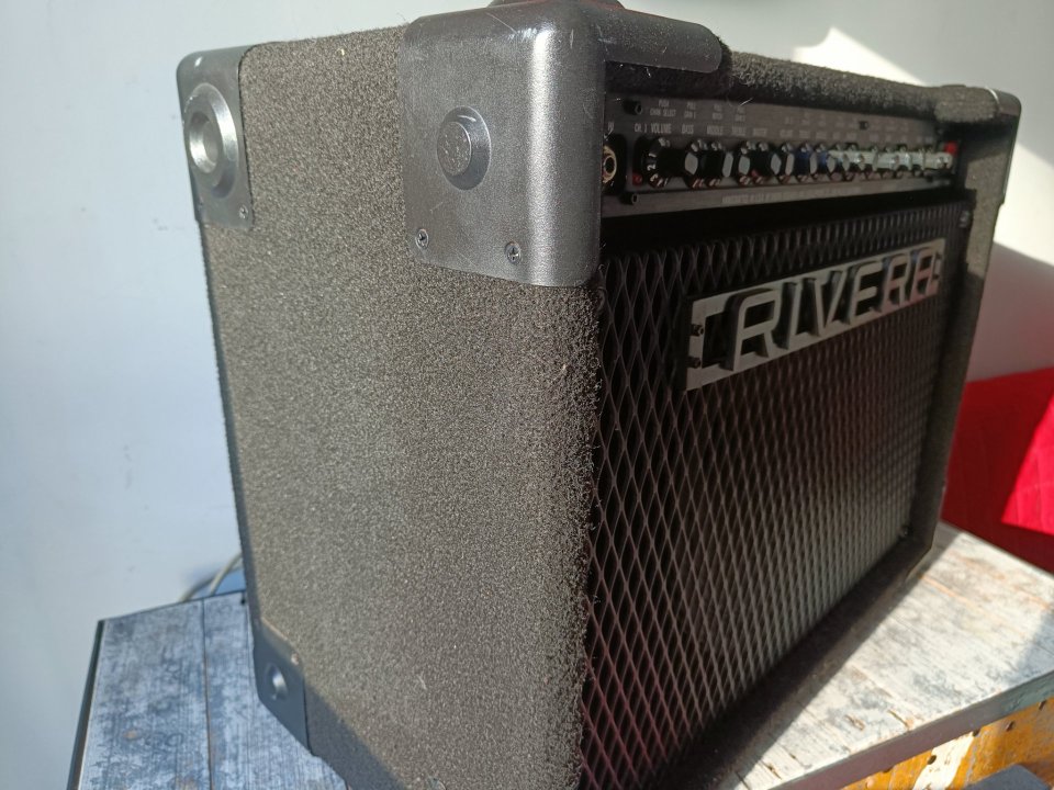RIVERA M60 combo + footswitch de segunda mano · Foto 2 de 10 · Zaragoza · 750 €