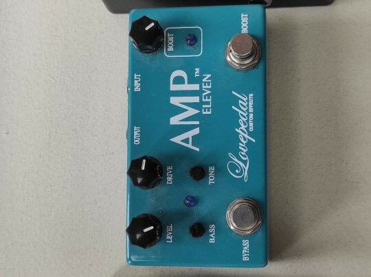 Lovepedal Amp Eleven y Maxon DS-830 square box