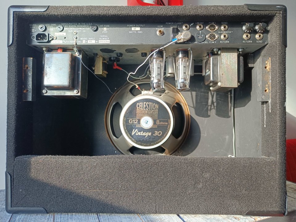 RIVERA M60 combo + footswitch de segunda mano · Foto 3 de 10 · Zaragoza · 750 €