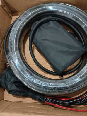 Cajetín de escenario equipado con 16 XLR hembra + 4 XLR macho